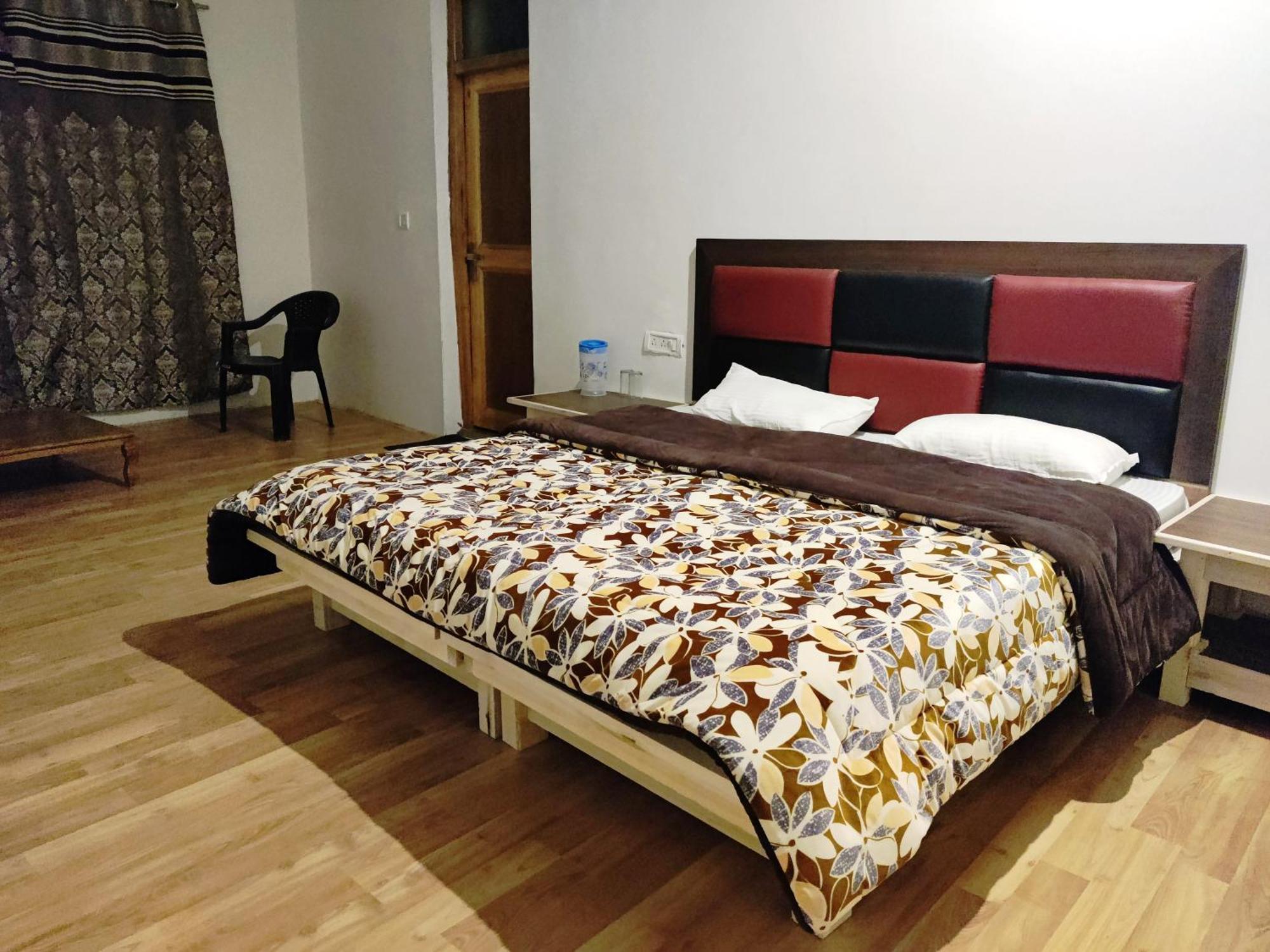 Apartamento Lynx Near Leh Airport Exterior foto